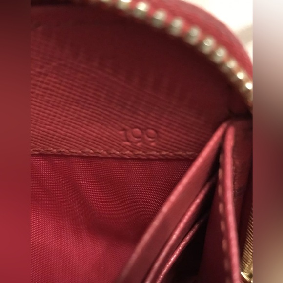 PRADA RED LEATHER ZIPPY LONG WALLET GOOD PREOWNED CONDITION - Picture 11 of 16